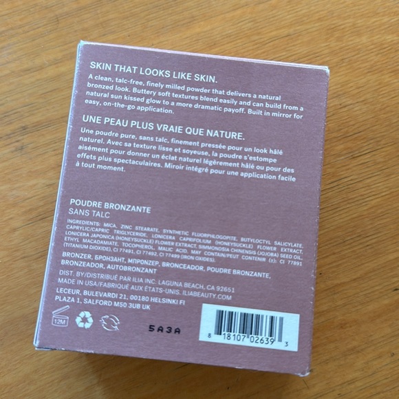 ILIA Nightlite Bronzing Powder - Drawn In - BNWT - Picture 3 of 3